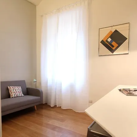 Italianway Corso San Gottardo 19 Flat Apartment Milan